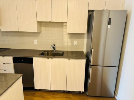 For Lease - 2433 Dufferin Street Unit# 702, Toronto, Ontario - Photo 4