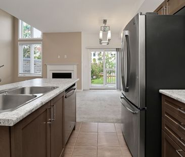 For Lease - 15 Gregory Avenue, Collingwood, Ontario - Photo 4