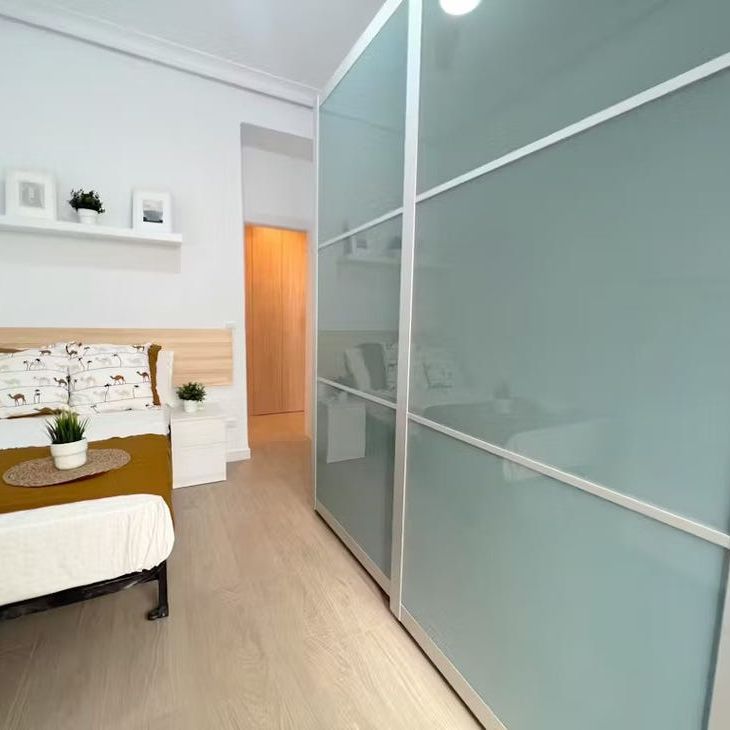 Avinguda del Regne de València, Valencia, Valencian Community 46005 - Photo 1