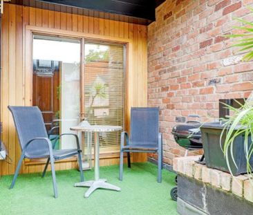 3 bedroom apartment to rent - Photo 4