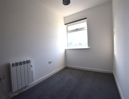 2 Bedroom Apartment To Let - Photo 2