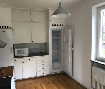 Klockarlötsvägen, Haninge - Photo 1