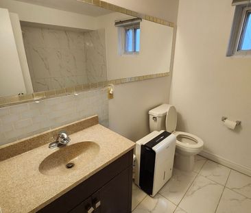 For Lease - 140 Combermere Drive Unit# Basmt, Toronto, Ontario - Photo 6