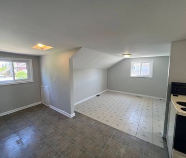 For Lease - 169 Mary Street Unit# 2, Oshawa, Ontario - Photo 6