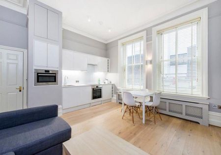 1 Bed Flat, Bank Chambers, SW1Y - Photo 2