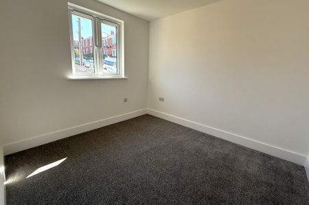 3 bedroom detached house to rent - Photo 3