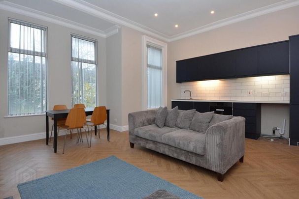 Apt 2, 66 Wellington Park, Belfast, BT9 6DP - Photo 1