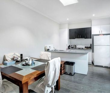 17 Mount Eagle Way, Wyndham Vale, Vic 3024 - Photo 3