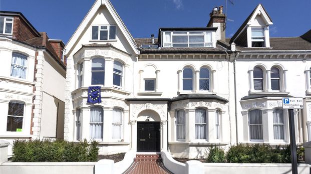 Wilbury Avenue, Hove, BN3 - Photo 1