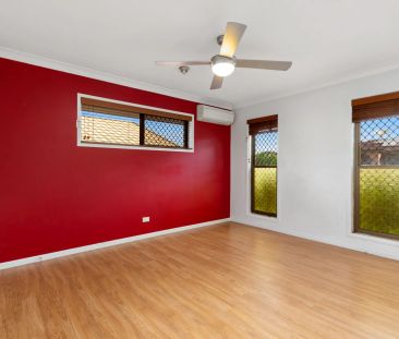 28 Gunalda Street, Underwood. - Photo 1