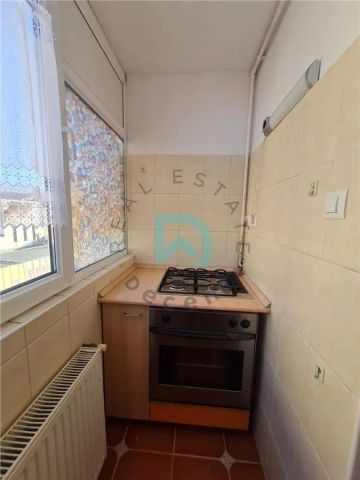Apartament 3 camere Grivitei, intermediar, Brasov - Photo 2