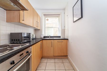 Randolph Avenue - Photo 2