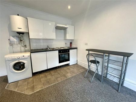 Norwich Avenue West, Bournemouth, Dorset, BH2 - Photo 4