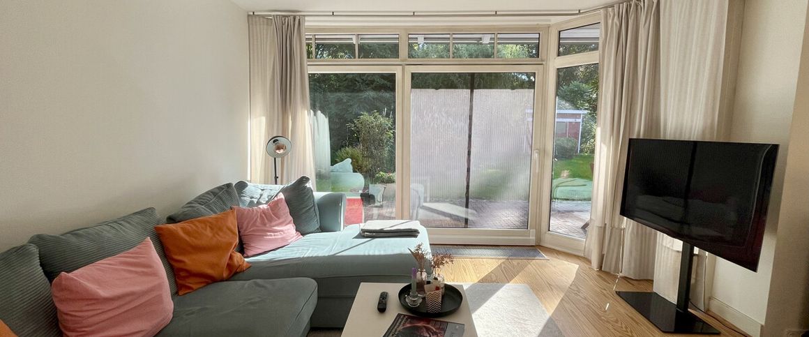 Lichtdurchflutete Erdgeschosswohnung in Volksdorf! - Foto 1