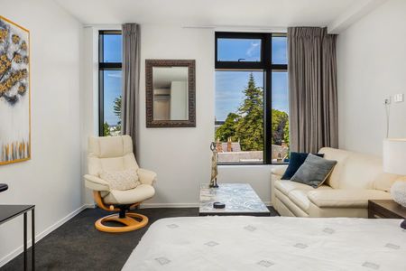 For Rent – 1 Bedroom Apartment 1 Secure Car Parks Newmarket - Photo 5