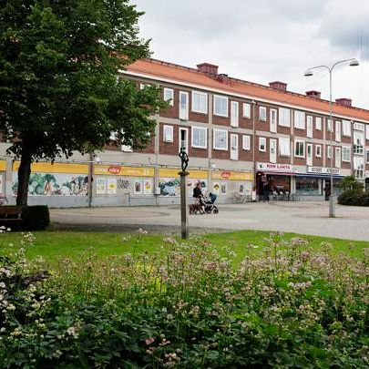 Kyrkbytorget 3 - Photo 2