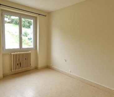 Location Appartement 4 pièces 71m² BRIVE LA GAILLARDE 19100 - Photo 2