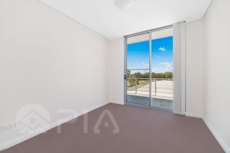 AS NEW TWO BEDROOMS PLUS STUDY APARTMENT RESORT LIFESTYLE WITH 2 CAR SPACES!! - Photo 3