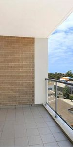 27/11-15 Atchison Street, WOLLONGONG NSW 2500 - Photo 3