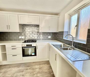 Haverhill Grove, Wombwell, S73 - Photo 4