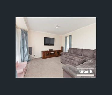 Freshened up Family home - Photo 3