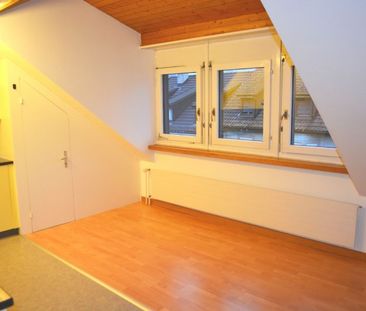 2,5-Zimmerdachwohnung nähe Bahnhof - Photo 5