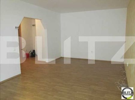 Apartament de inchiriat, 2 camere, partial mobilat, zona strazii Porii! - Photo 5