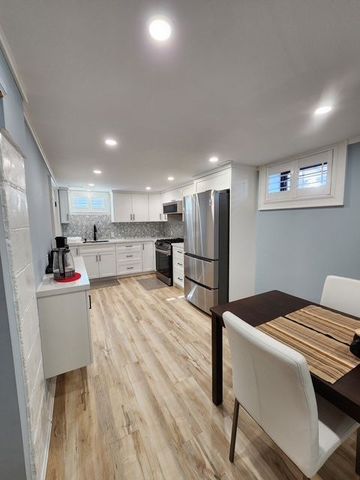 For Lease - 62 Montrose Avenue, Hamilton, Ontario - Photo 3