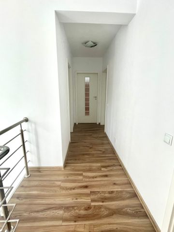 Duplex 5 camere cu terasa si garaj langa Auchan Iris - Fotografie 5