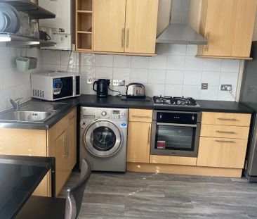 4 bedroom house to rent - Photo 5