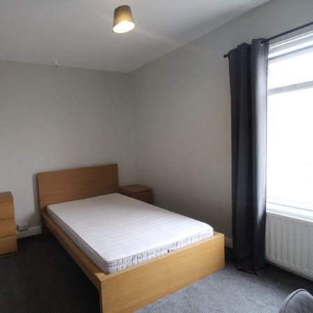 To Let : Gresham Road , Middlesbrough TS1 4LS - Photo 5