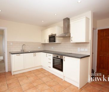 2 bedroom barn conversion to rent - Photo 2