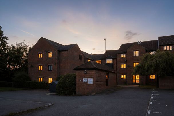 Haslers Lane, CM6, Great Dunmow - Photo 1