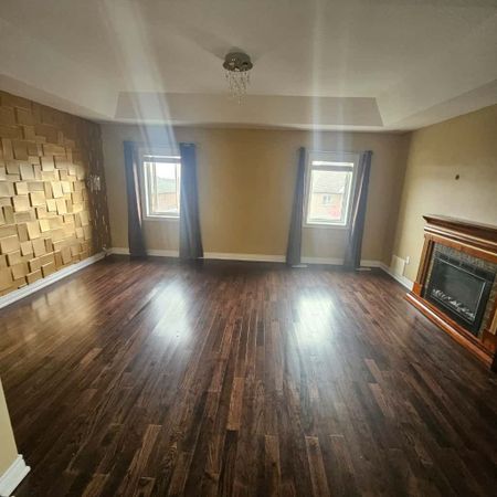 For Lease - 12 Fort Williams Drive, Brampton, Ontario - Photo 3