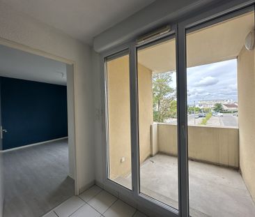 Location Appartement 2 pièces 37m² AGEN 47000 - Photo 4