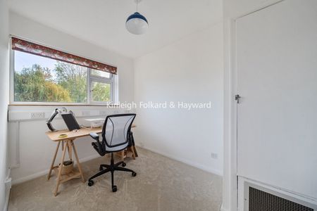 April Glen, Mayow Road, London, SE23 - Photo 3