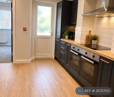 6 bedroom terraced house to rent - Photo 6