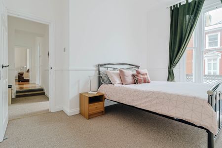 2 bedroom flat to rent Dalkeith House, Bournemouth - Photo 5