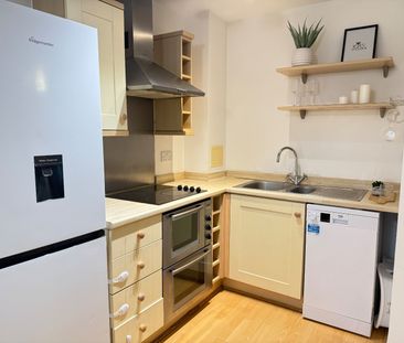 2 bedroom apartment to rent - Photo 2