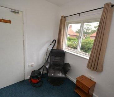 3 bedroom house share to rent - Photo 1