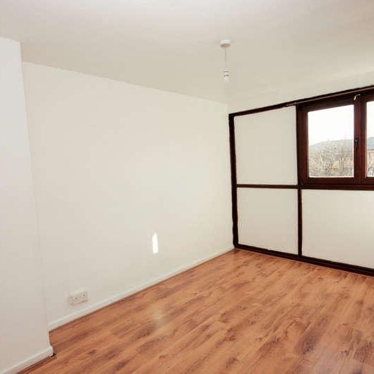 Seyssel Street, E14 - Photo 1