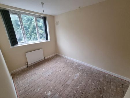 3 bedroom detached house to rent - Photo 3