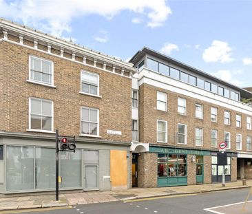 Battersea Church Road, London - Photo 3