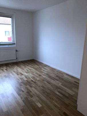 Trädgårdsgatan 8 A - Foto 1