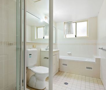 Convenient and Spacious Unit - Photo 2