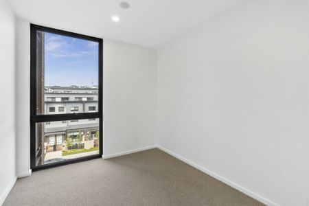 Contemporary Living - Photo 4