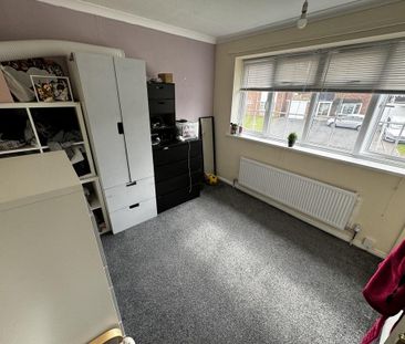 3 bedroom detached house to rent - Photo 5