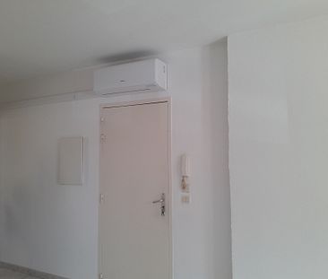 A LOUER : appartement T2 de 34 m² environ au coeur du village ! - Photo 2