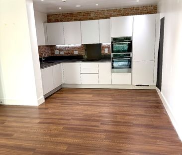 2 Bed Flat, Skylark Court, SW15 - Photo 6
