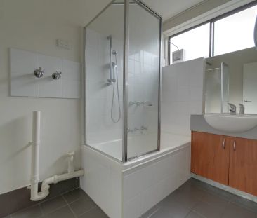 Ground-Floor Gem in the Heart of Dandenong - Photo 2